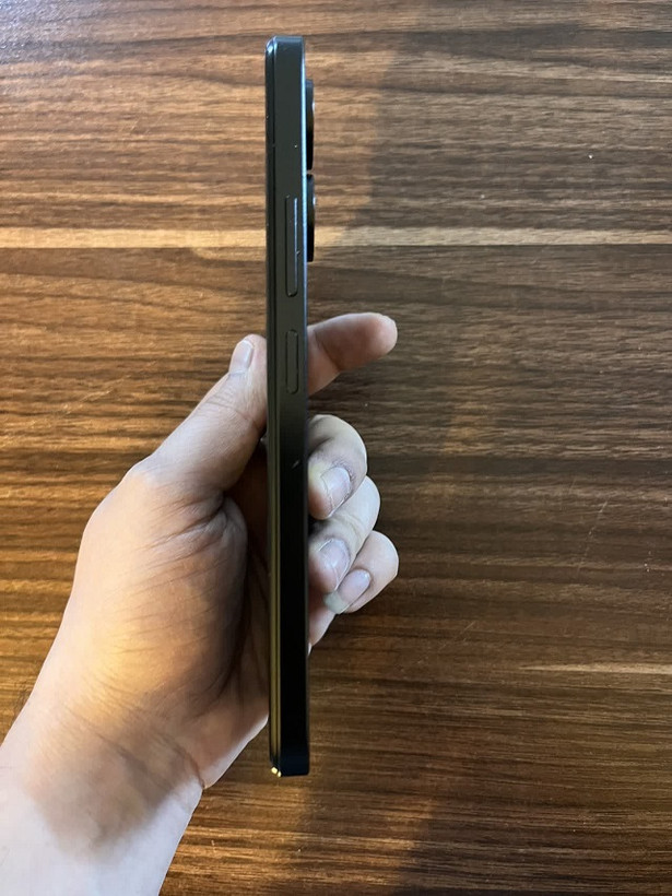 گوشی استوک شیائومی مدل Redmi 13c با حافظه 256 گیگابایت و رم 8 گیگابایت ( مشکی )