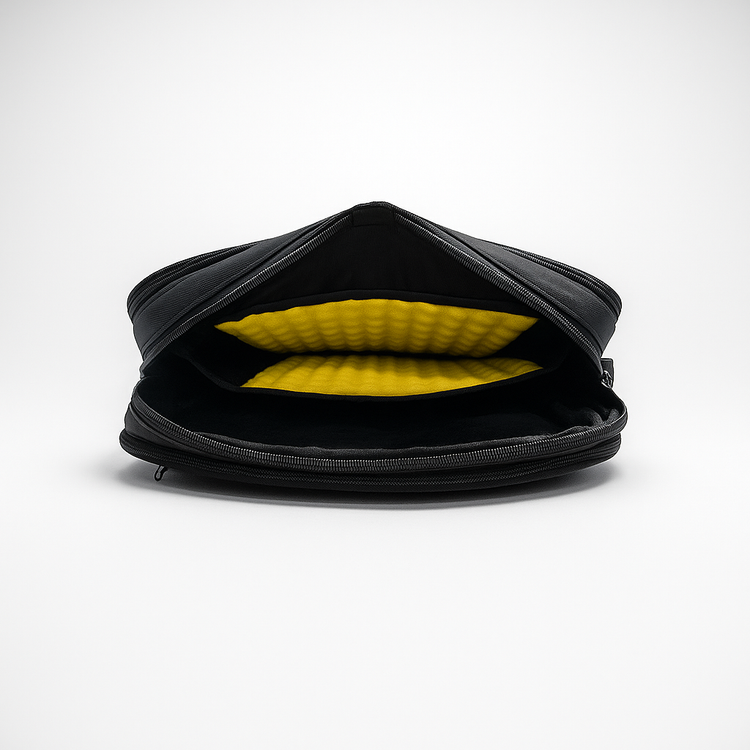 بستهبندی کیف لپتاپ کاترپیلار مدل LB29 با طراحی شیک