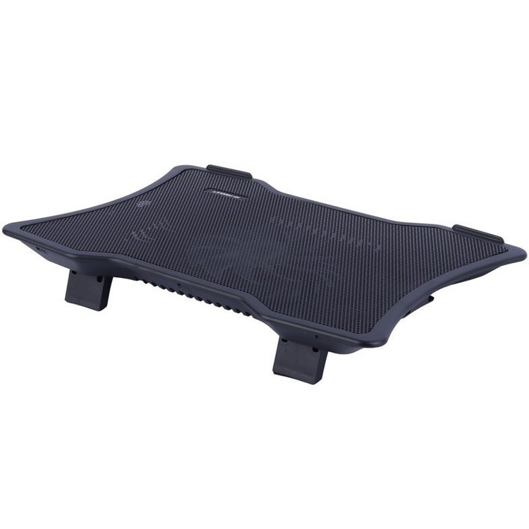 کول پد ایکس پی-پروداکت با فن ۱۴۰ میلیمتری و نور LED آبی