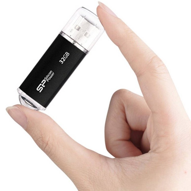 فلش مموری 32 گیگابایت سیلیکون پاور مدل آلتیما 2 سری آی | طراحی مقاوم و کلاسیک با نشانگر LED